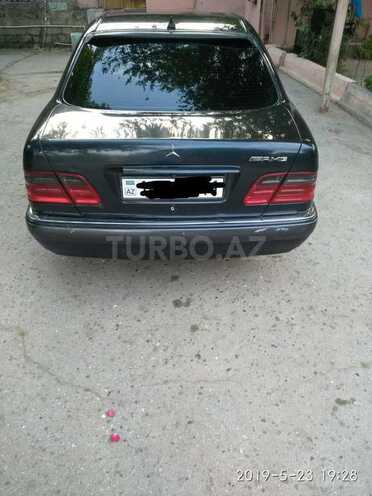 Mercedes E 280 1996, 380,270 km - 2.8 l - Bakı