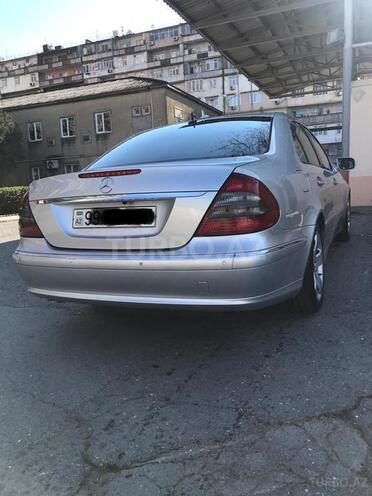 Mercedes E 220 2007, 284,000 km - 2.2 l - Bakı