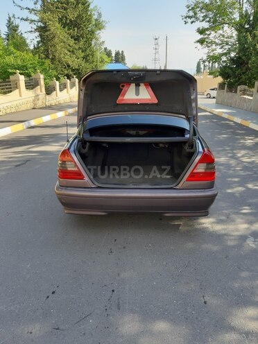 Mercedes C 180 1996, 389,564 km - 1.8 l - Zaqatala