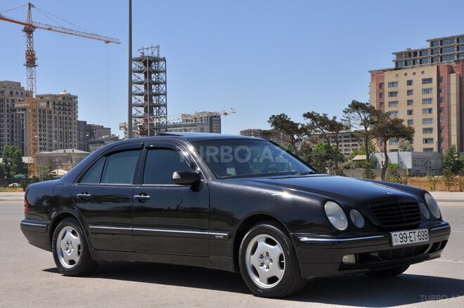 Mercedes E 220 2000, 341,000 km - 2.2 l - Bakı