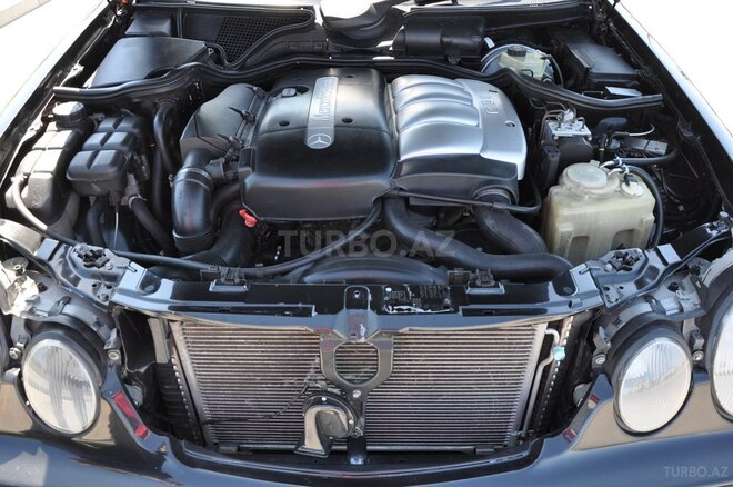 Mercedes E 220 2000, 341,000 km - 2.2 l - Bakı