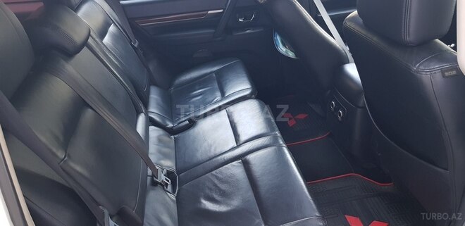 Mitsubishi Pajero 2007, 199,000 km - 3.0 l - Bakı