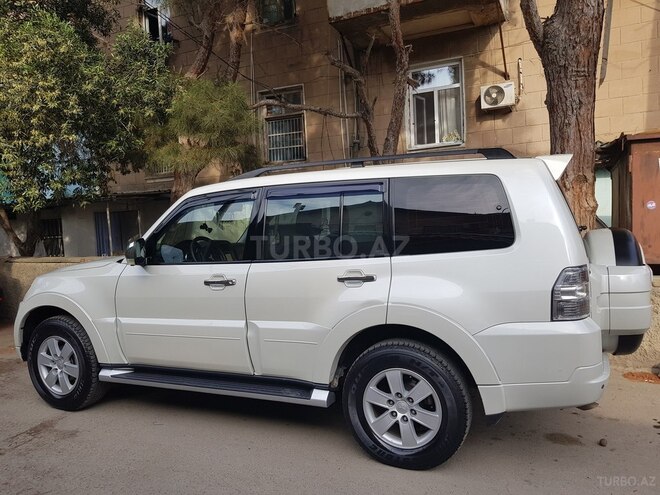 Mitsubishi Pajero 2007, 199,000 km - 3.0 l - Bakı