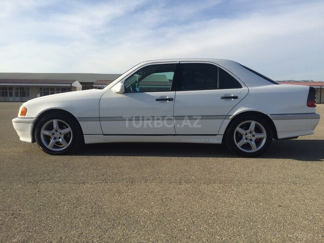 Mercedes C 230 1997, 287,207 km - 2.3 л - Göyçay