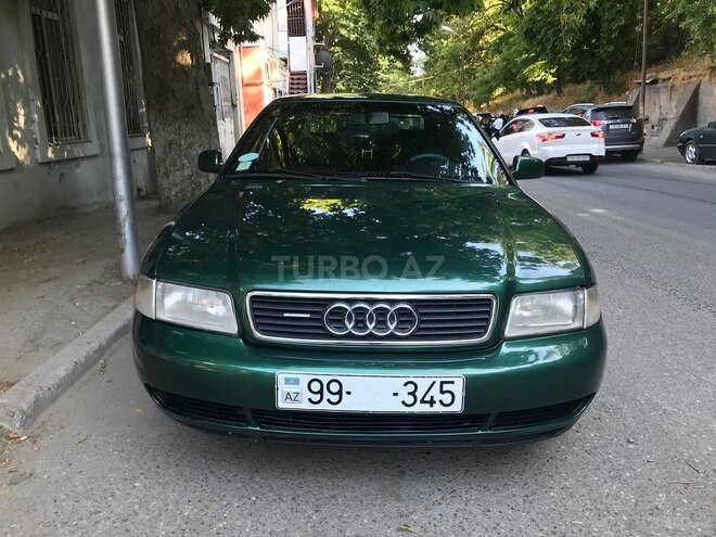 Audi A4 1997, 97,000 km - 1.8 l - Bakı