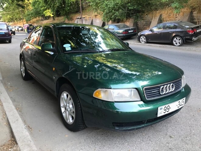 Audi A4 1997, 97,000 km - 1.8 l - Bakı