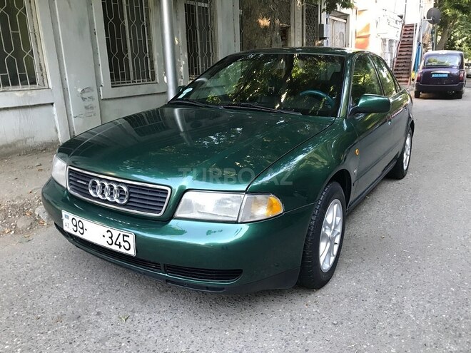 Audi A4 1997, 97,000 km - 1.8 l - Bakı