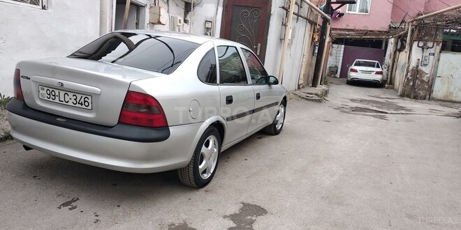 Opel Vectra 1998, 400,000 km - 1.6 l - Bakı