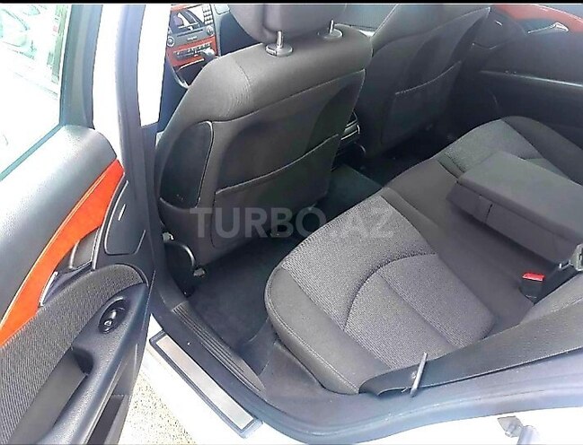 Mercedes E 220 2007, 187,000 km - 2.2 l - Bakı