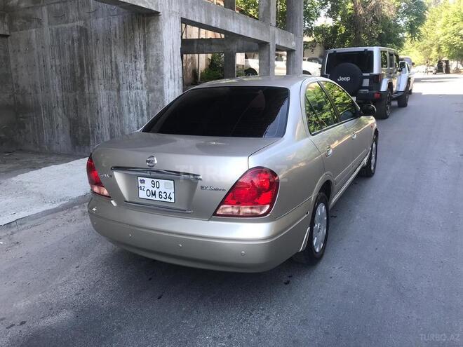 Nissan Sunny 2004, 210,654 km - 1.6 l - Bakı