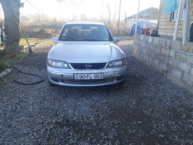 Opel Vectra 1996, 444,867 km - 2.0 л - Bərdə