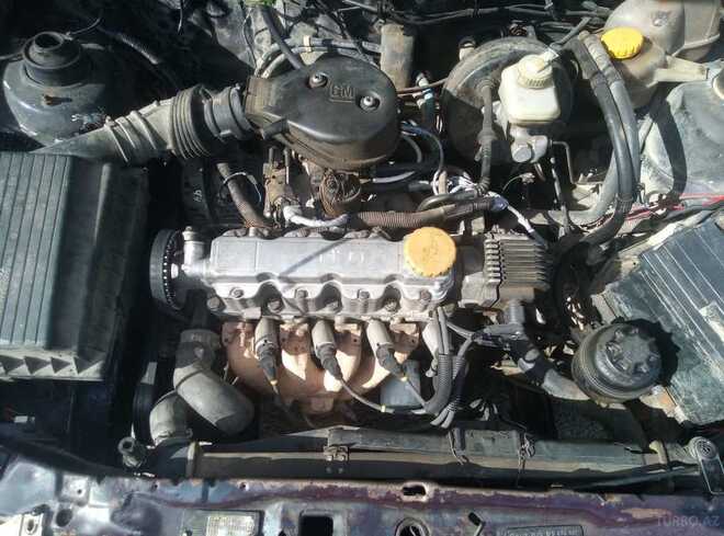 Opel Astra 1995, 325,000 km - 1.6 l - Bakı