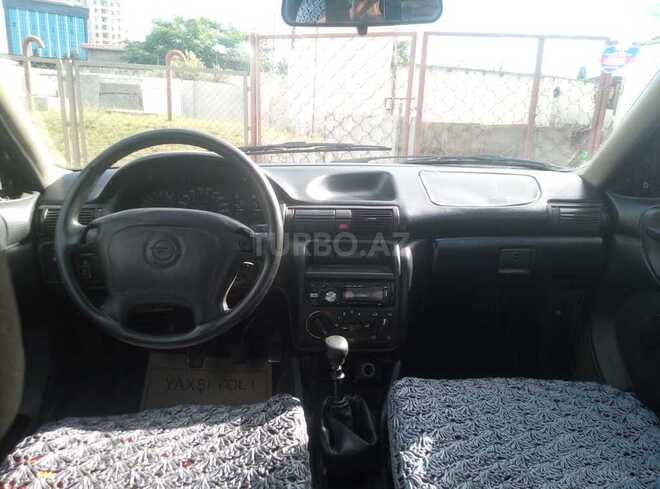 Opel Astra 1995, 325,000 km - 1.6 l - Bakı