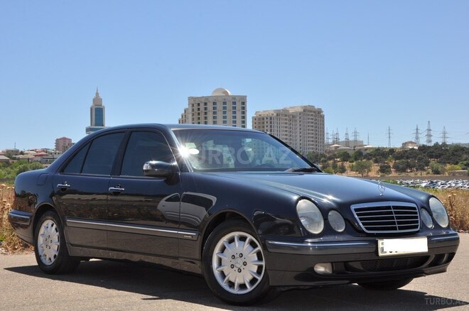 Mercedes E 270 2000, 238,000 km - 2.7 l - Bakı
