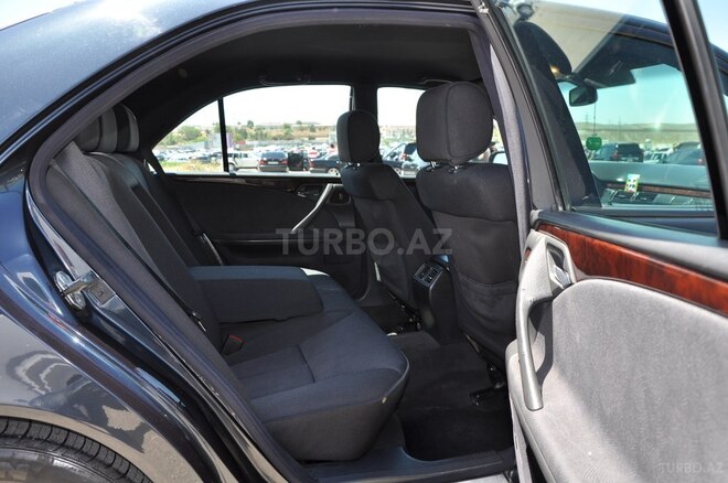 Mercedes E 270 2000, 238,000 km - 2.7 l - Bakı