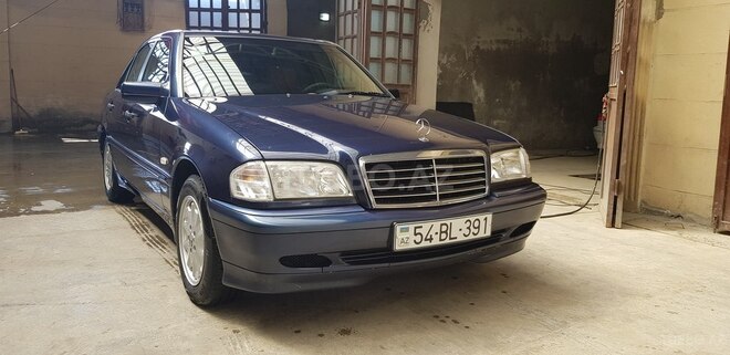 Mercedes C 180 1997, 240,000 km - 1.8 l - Sabirabad