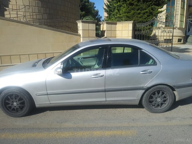 Mercedes C 180 2000, 300,000 km - 1.8 l - Bakı