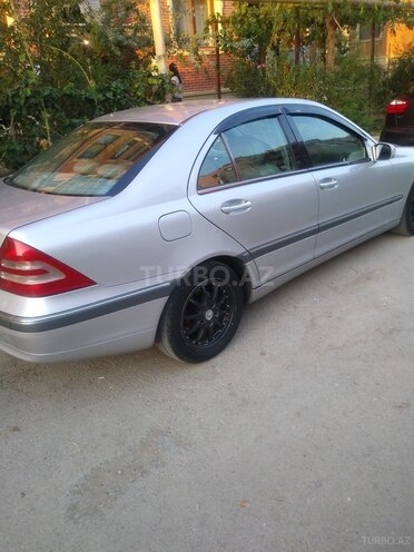 Mercedes C 180 2000, 300,000 km - 1.8 l - Bakı