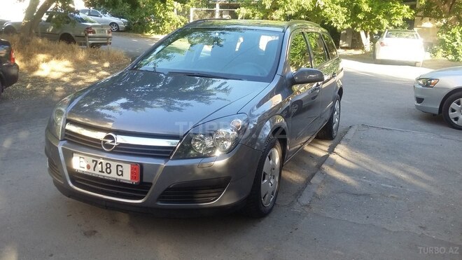 Opel Astra 2006, 157,000 km - 1.4 л - Bakı