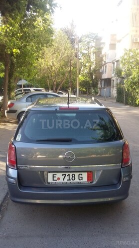 Opel Astra 2006, 157,000 km - 1.4 л - Bakı