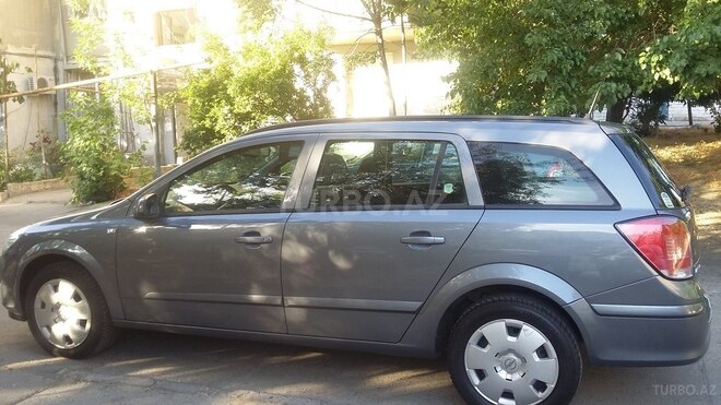 Opel Astra 2006, 157,000 km - 1.4 л - Bakı