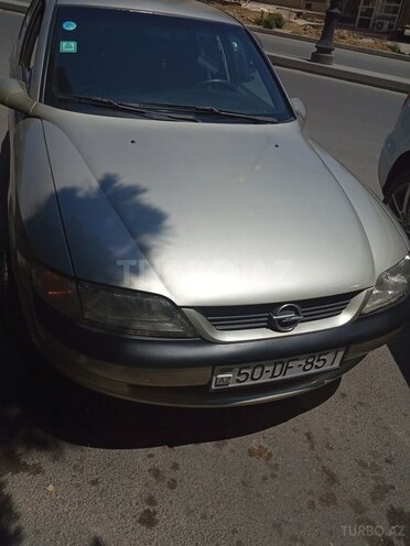 Opel Vectra 1996, 250,000 km - 2.0 l - Bakı