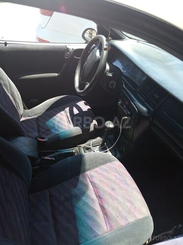 Opel Vectra 1996, 250,000 km - 2.0 l - Bakı