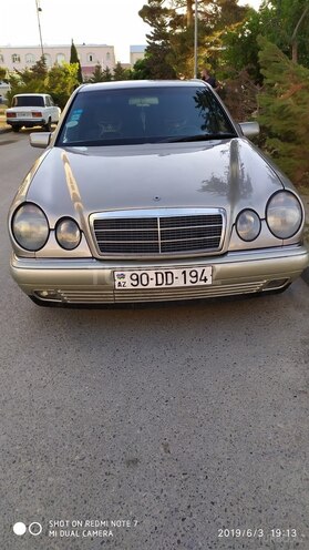 Mercedes E 230 1996, 289,000 km - 2.3 л - Bakı