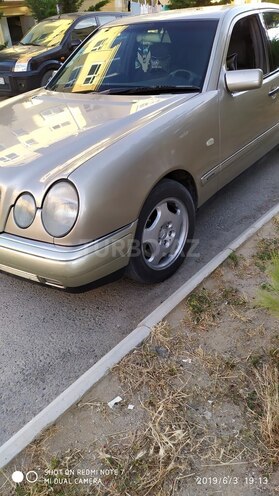 Mercedes E 230 1996, 289,000 km - 2.3 л - Bakı