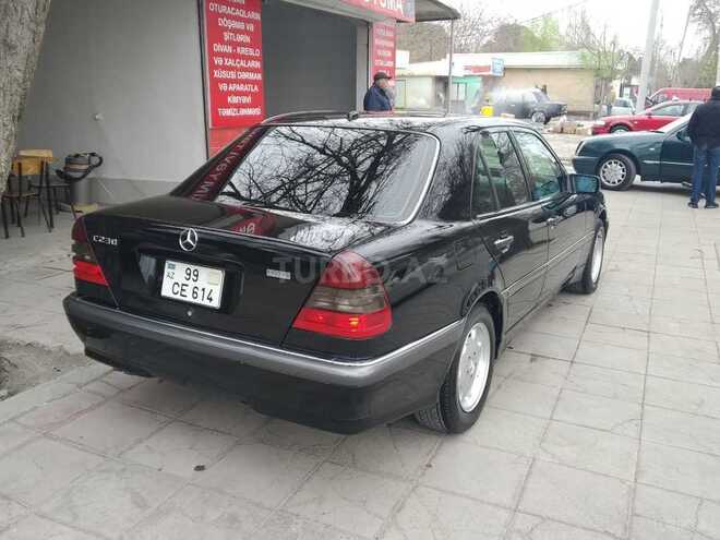 Mercedes C 180 2000, 148,000 km - 2.3 l - Mingəçevir