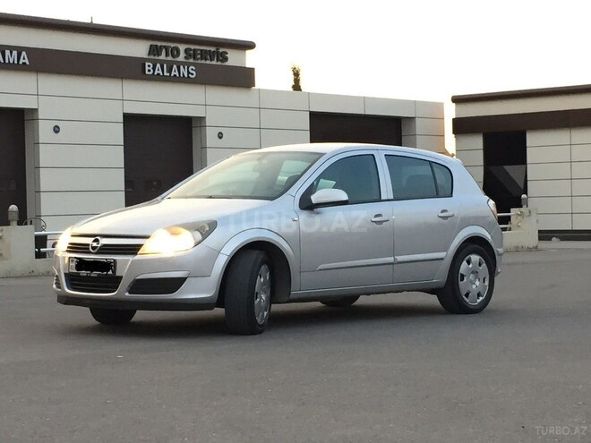 Opel Astra 2005, 254,000 km - 1.4 l - Gəncə