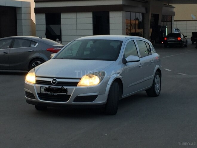 Opel Astra 2005, 254,000 km - 1.4 l - Gəncə