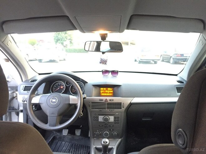 Opel Astra 2005, 254,000 km - 1.4 l - Gəncə