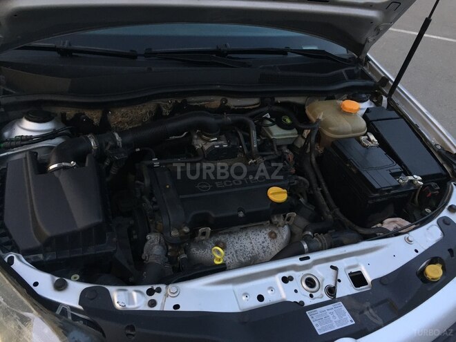 Opel Astra 2005, 254,000 km - 1.4 l - Gəncə