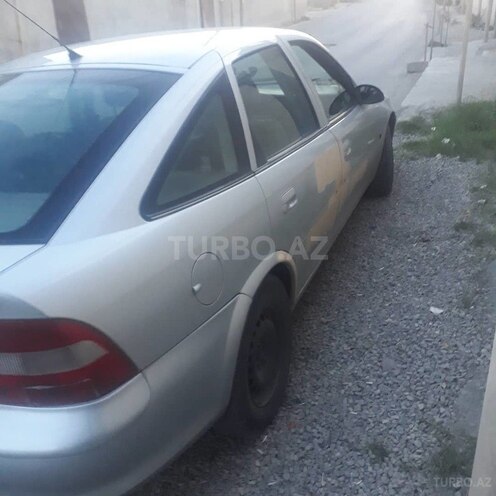 Opel Vectra 1996, 285,000 km - 1.8 l - Bakı