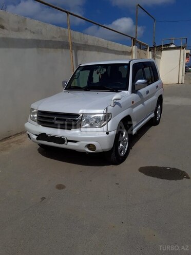 Mitsubishi Pajero io 2001, 216,000 km - 2.0 л - Bakı