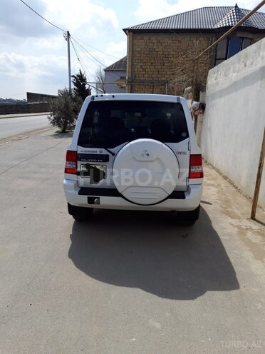 Mitsubishi Pajero io 2001, 216,000 km - 2.0 л - Bakı