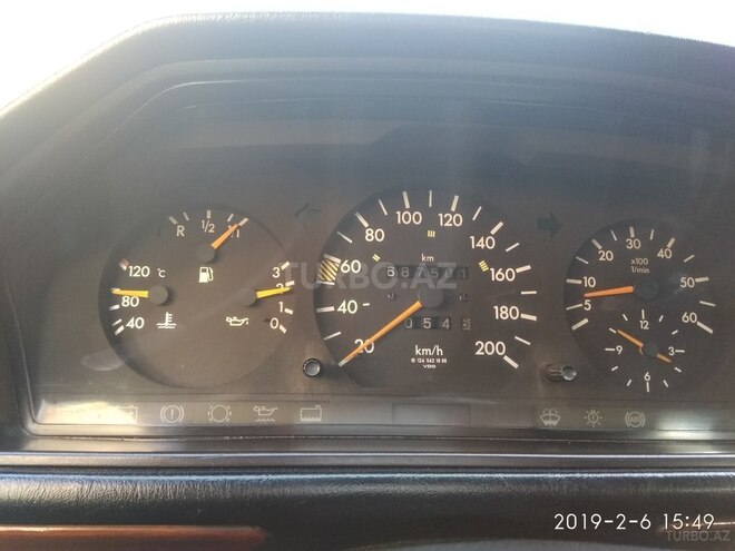 Mercedes E 250 1992, 700,000 km - 2.5 л - Bakı