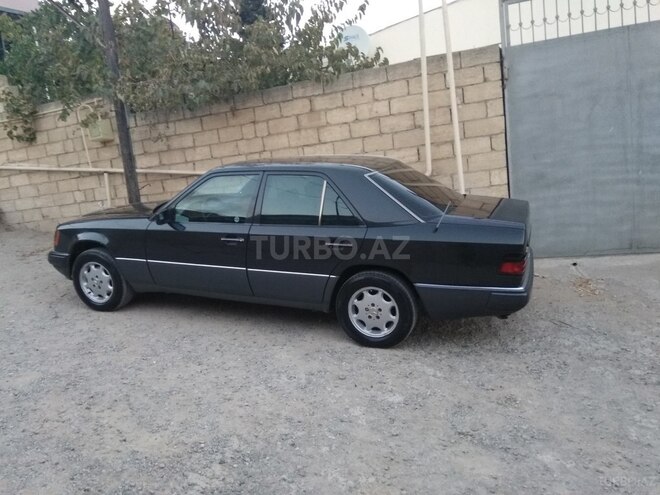 Mercedes E 250 1992, 700,000 km - 2.5 л - Bakı