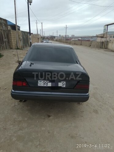 Mercedes E 250 1992, 700,000 km - 2.5 л - Bakı