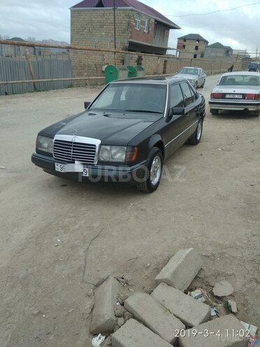 Mercedes E 250 1992, 700,000 km - 2.5 л - Bakı