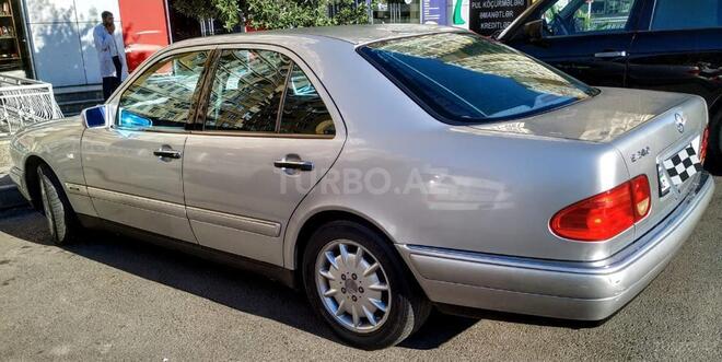 Mercedes E 240 1999, 350,000 km - 2.4 l - Bakı