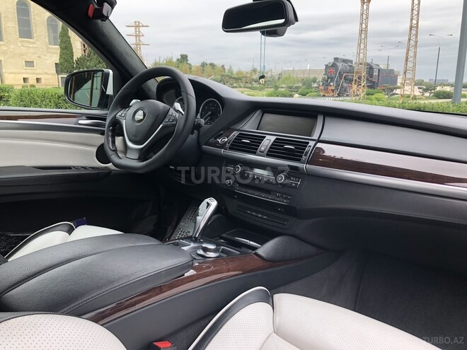 BMW X6 2009, 115,000 km - 4.4 l - Bakı