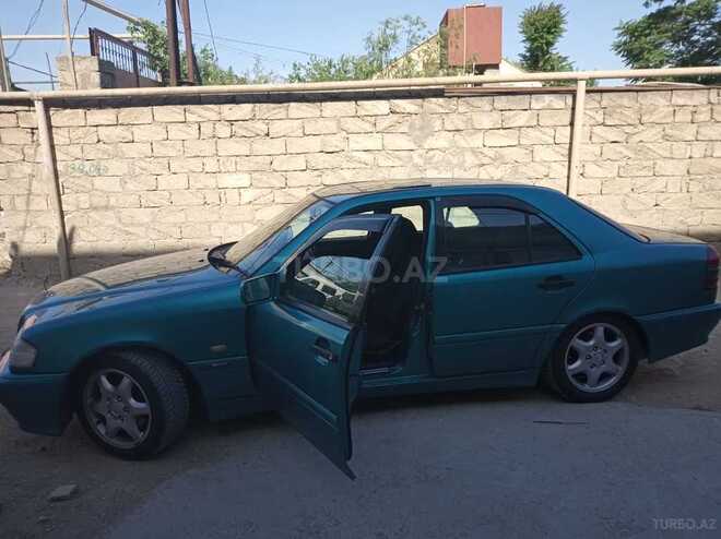 Mercedes C 240 1998, 290,000 km - 2.4 l - Bakı