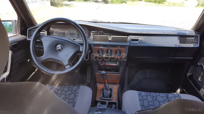 Mercedes 190 1992, 330,000 km - 2.0 l - Bakı