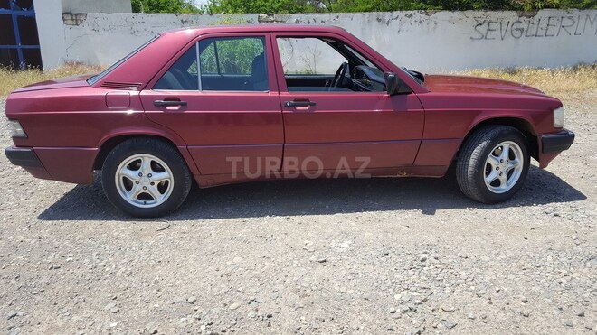 Mercedes 190 1992, 330,000 km - 2.0 l - Bakı