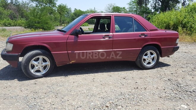 Mercedes 190 1992, 330,000 km - 2.0 l - Bakı