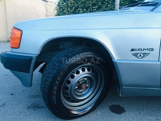 Mercedes 190 1992, 304,660 km - 2.0 l - Bakı
