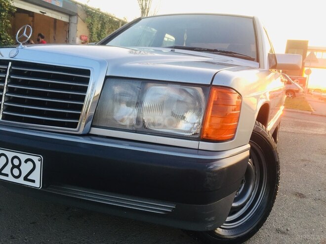 Mercedes 190 1992, 304,660 km - 2.0 l - Bakı