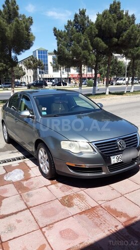 Volkswagen Passat 2006, 230,000 km - 2.0 l - Sumqayıt